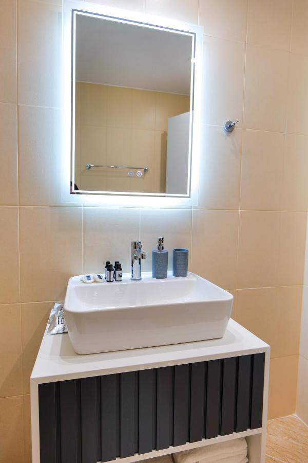 Sky Way Skk Luxury Aparthotel Sarandë